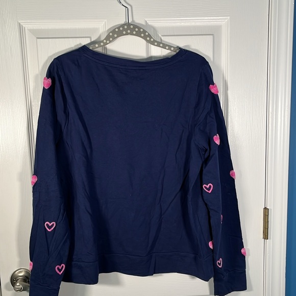 Lilly Pulitzer, long sleeve heart sweatshirt size extra large - Picture 3 of 3